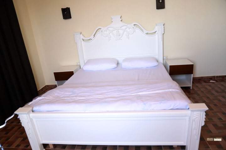 Room (11) in an Hotel – Akkar