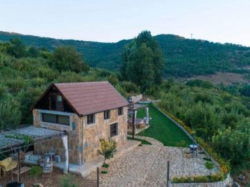 Rustic Cottage – Barouk