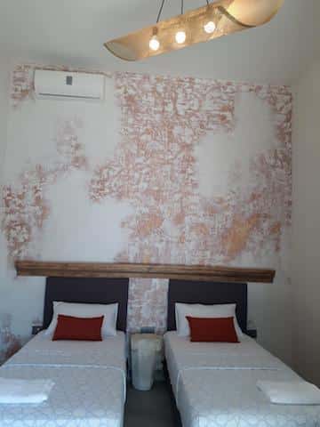 Hedhod Room in Authentic Guesthouse – Batroun