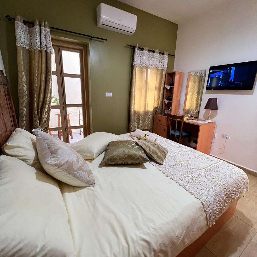 Double Room Jaziret Nakhel – El Mina, Tripoli