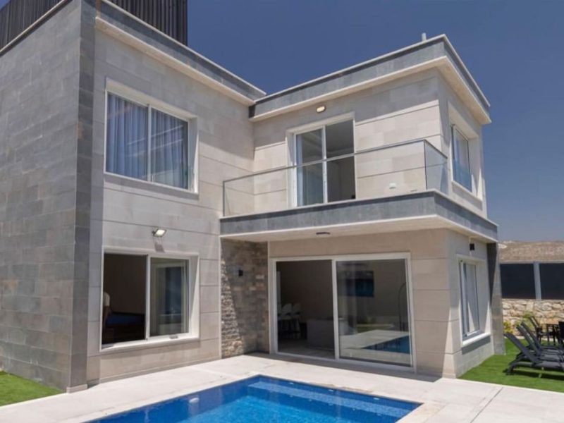 BIG VILLA Duplex (Bleue) with Private Pool- Kfar Sir, Nabatieh