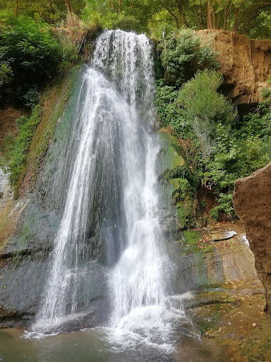 Kfarhelda Waterfalls