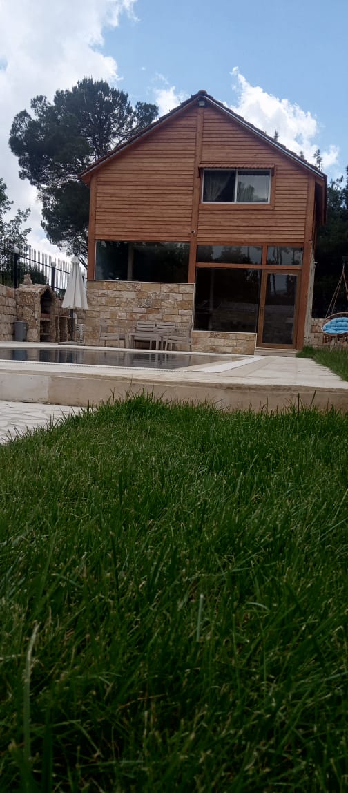 Chalet with Pool – Ain Dara, El Chouf