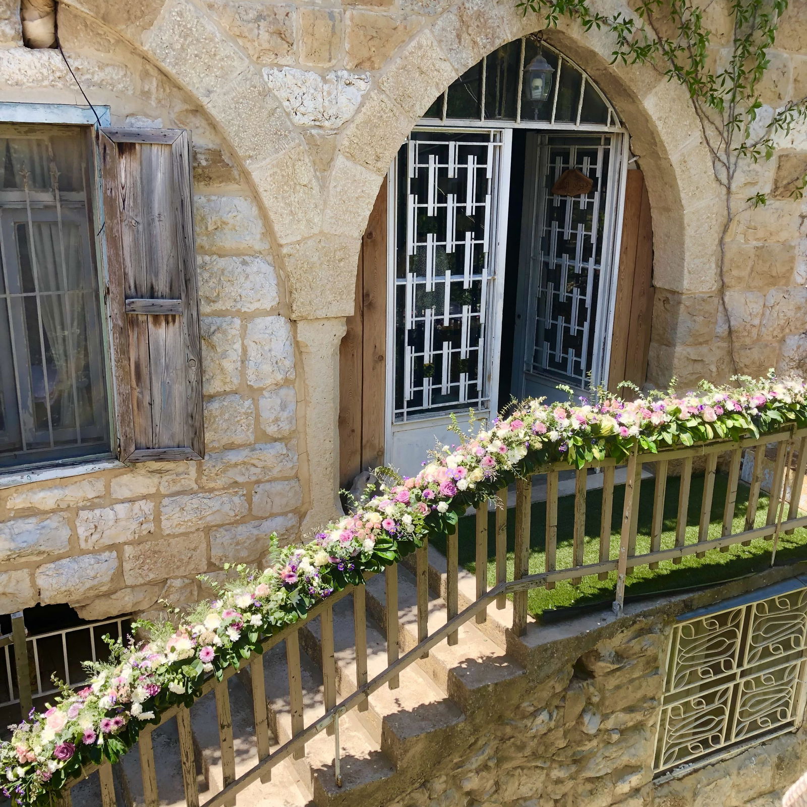 House 1 in a Traditional Guesthouse – Douma