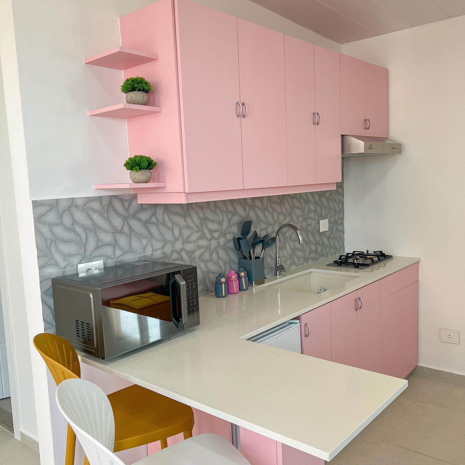 Beach Guesthouse – Batroun