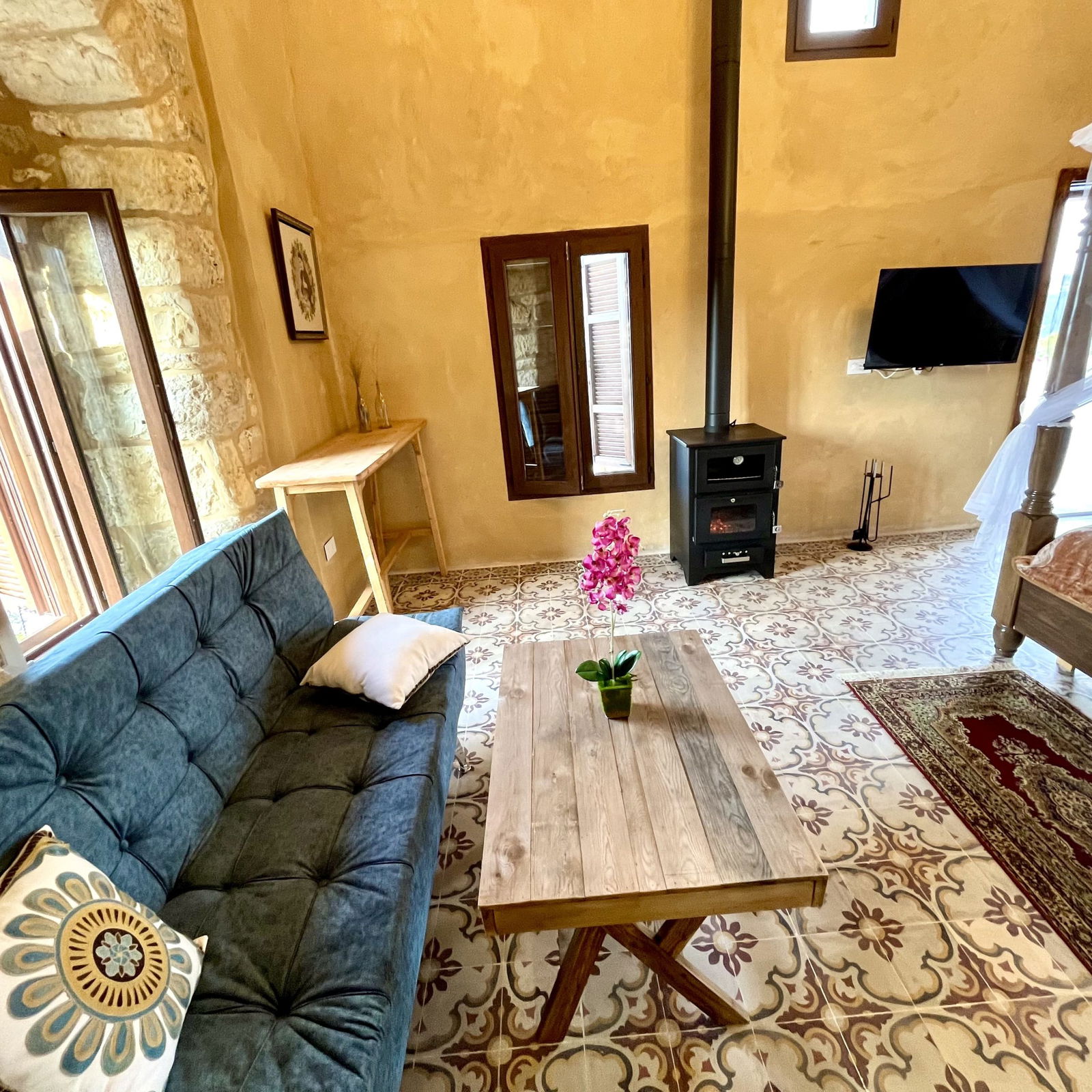 Authentic Guesthouse – Chabtine, Batroun