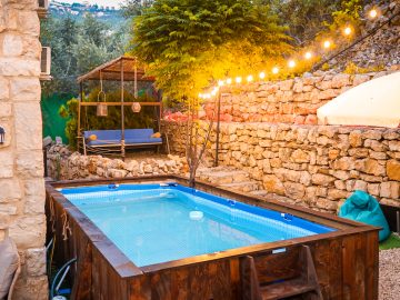 House with Pool – Chabtine, Batroun