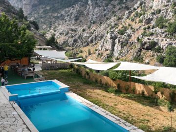 Chalets with a Pool – Tannourine