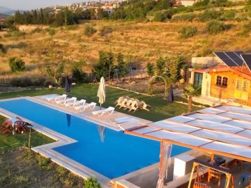 Bungalow with Private Pool – Taazaniyeh, Aley